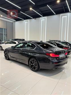 بی ئێم دەبڵیو سیریەس 5